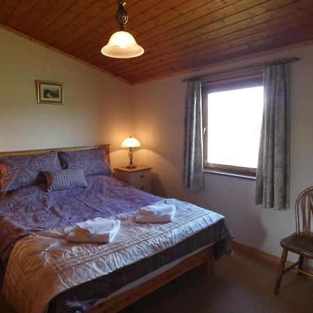 Chestnut Lodge Pilling Luaran gambar