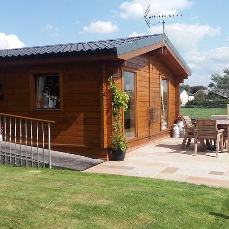 Chestnut Lodge Pilling Luaran gambar