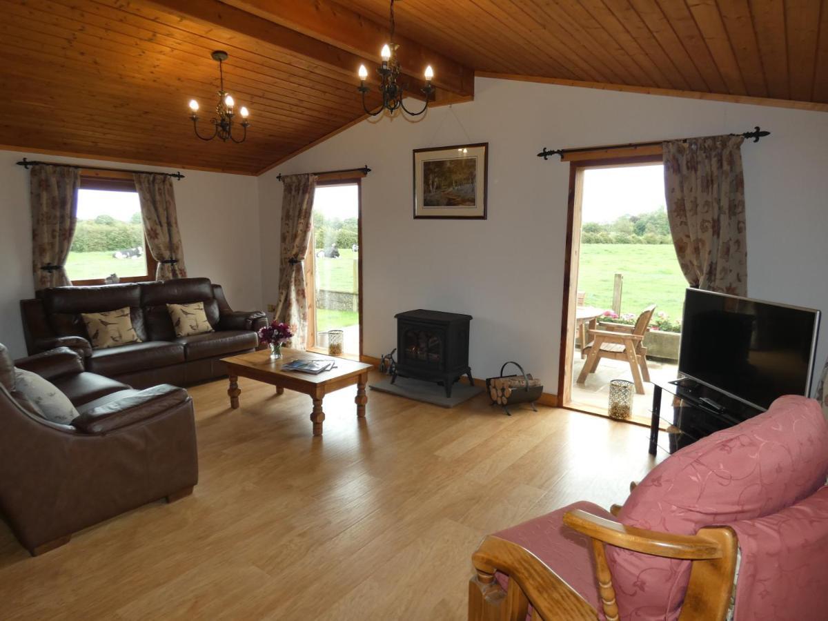 Chestnut Lodge Pilling Luaran gambar