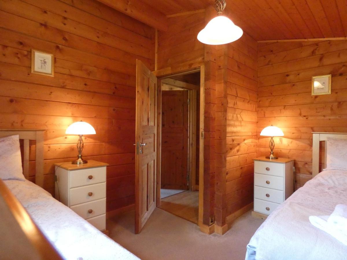 Chestnut Lodge Pilling Luaran gambar