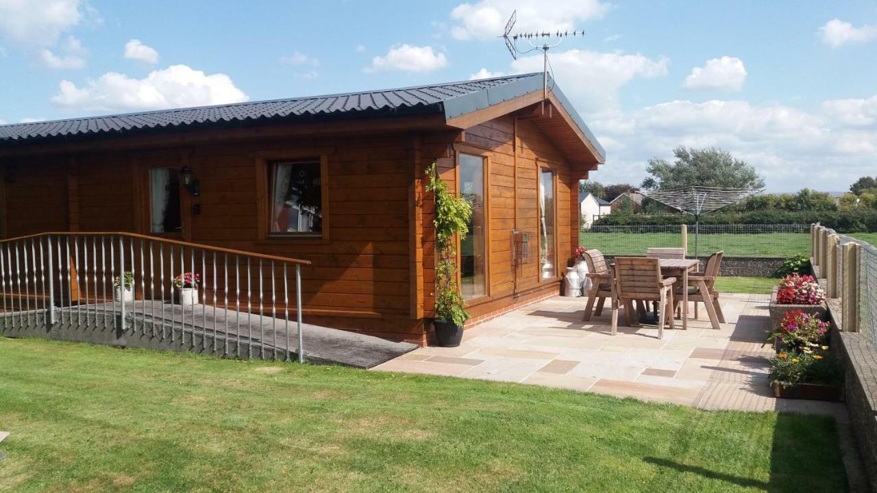 Chestnut Lodge Pilling Luaran gambar